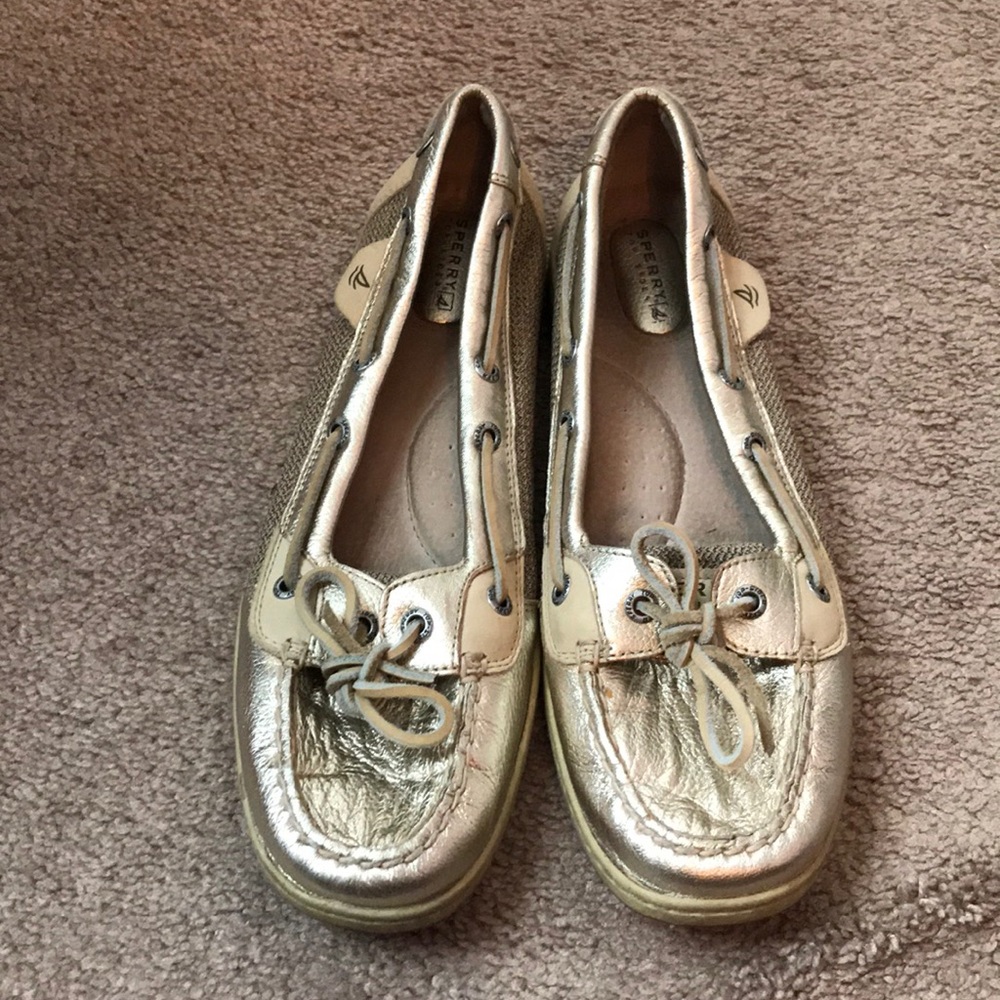 Gold sperry’s